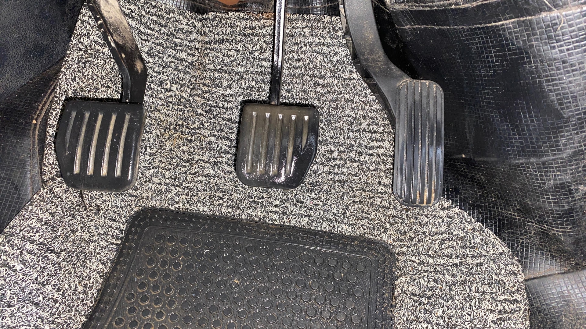 View 2023 Tata Harrier XE Image 27 Used 2023 Tata Harrier XE Image 27