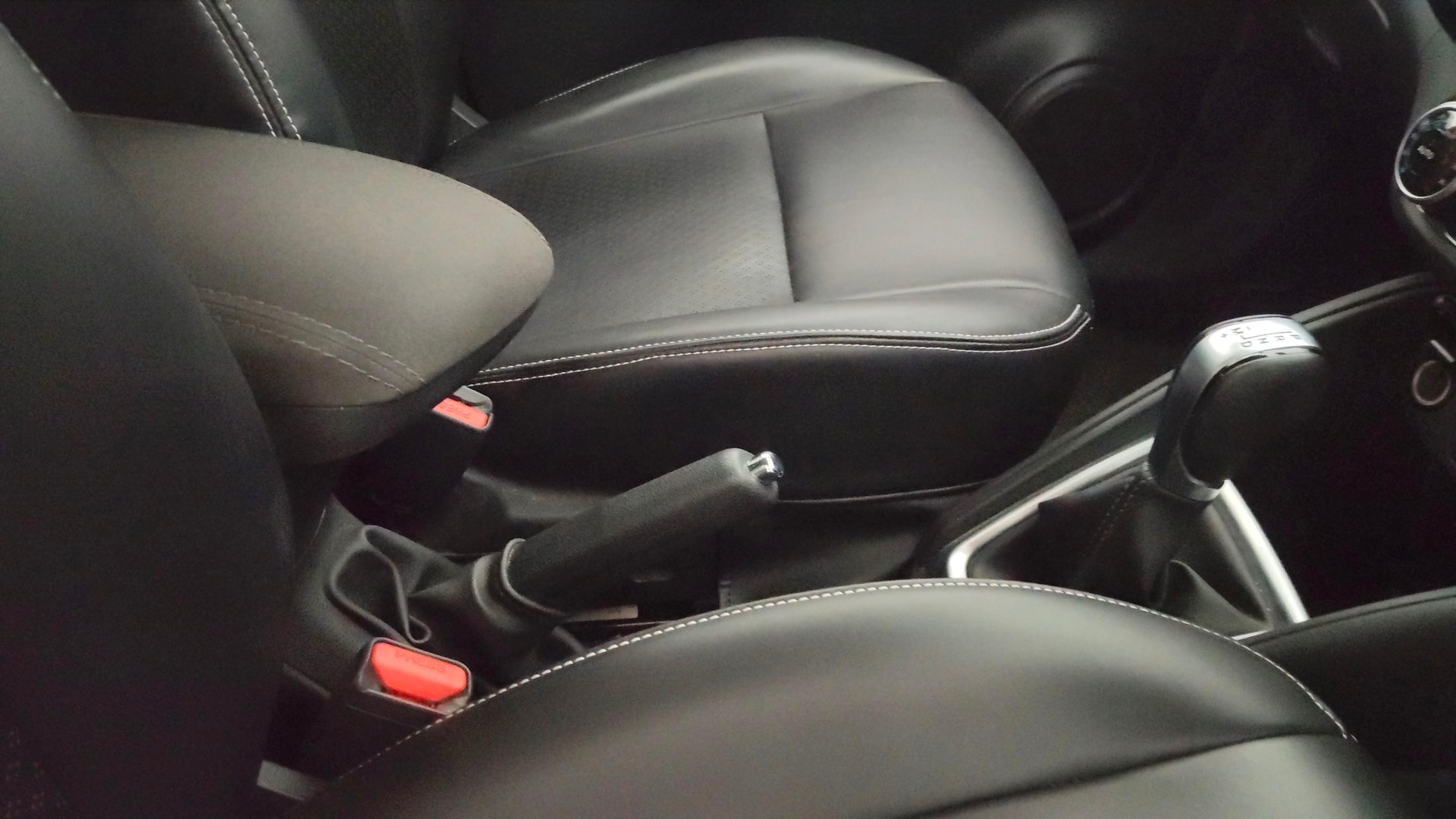 View 2021 Nissan Kicks 1.3 Turbo XV Premium CVT Image 39 Used 2021 Nissan Kicks 1.3 Turbo XV Premium CVT Image 39