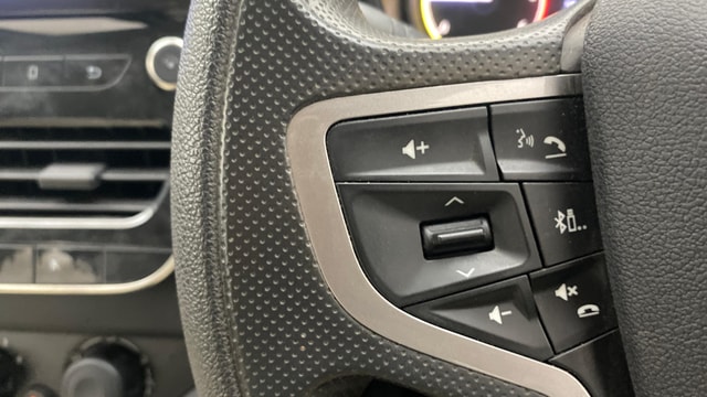View Tata Harrier Image 3 Used Tata Harrier Image 3