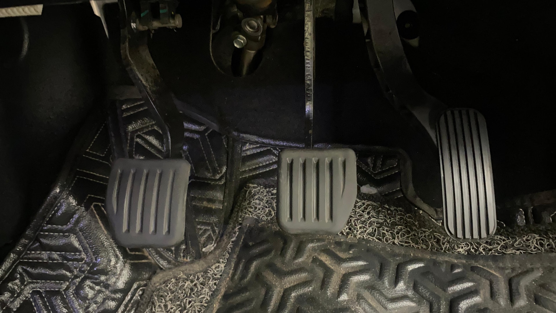 View 2024 Tata Harrier XE Image 10 Used 2024 Tata Harrier XE Image 10
