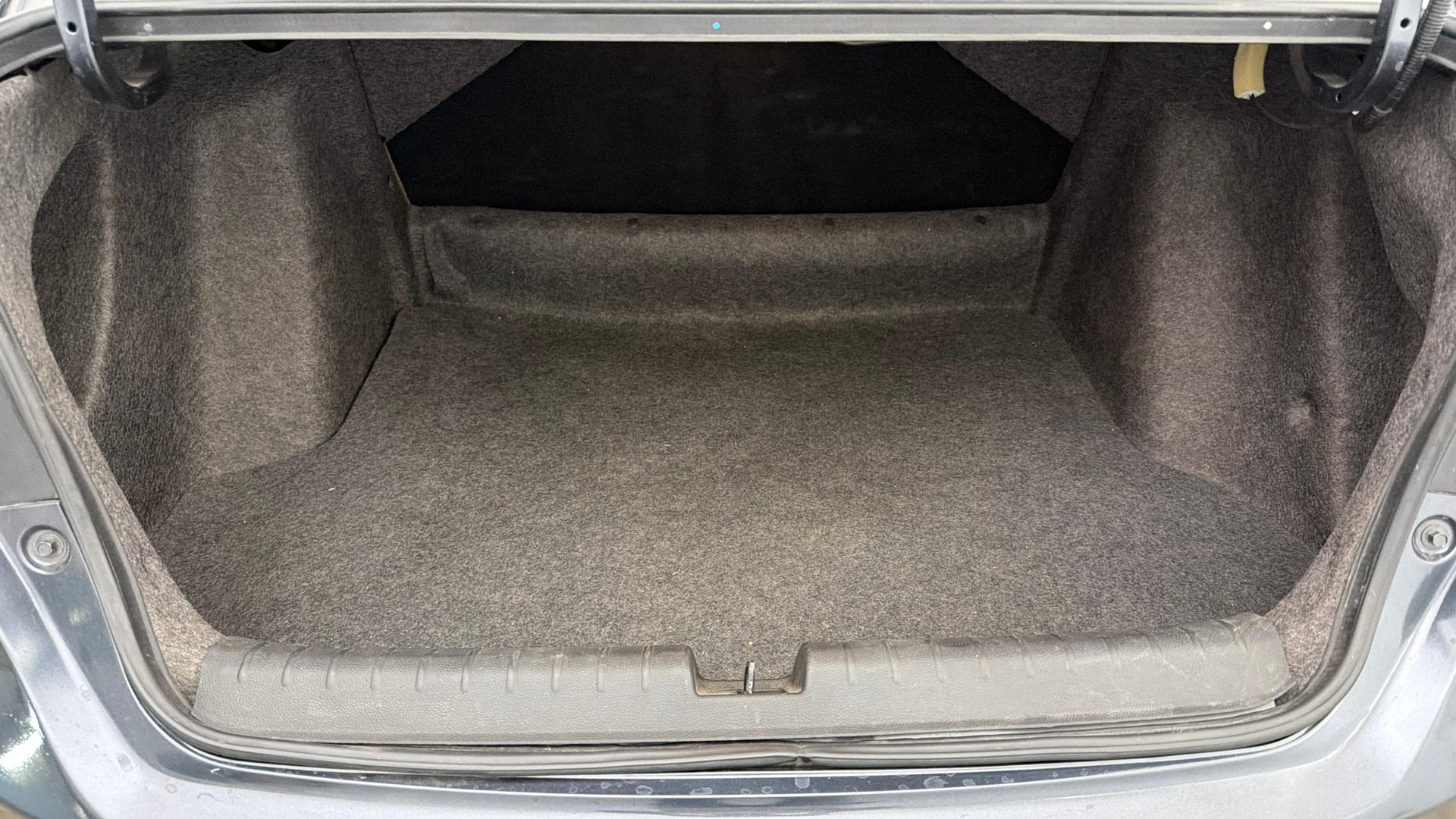View 2022 Honda City ZX MT Diesel Anniversary Edition Image 7 Used 2022 Honda City ZX MT Diesel Anniversary Edition Image 7