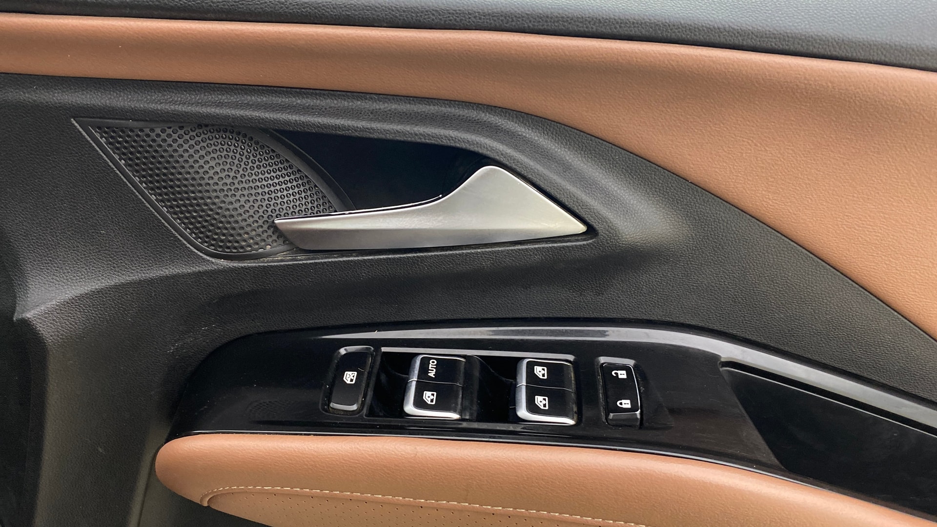 View 2023 MG Hector Plus Sharp Pro 7 Seater Diesel Image 41 Used 2023 MG Hector Plus Sharp Pro 7 Seater Diesel Image 41