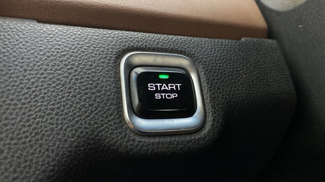 View MG Hector Plus Image 42 Used MG Hector Plus Image 42