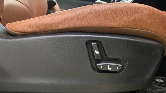 View MG Hector Plus Image 12 Used MG Hector Plus Image 12