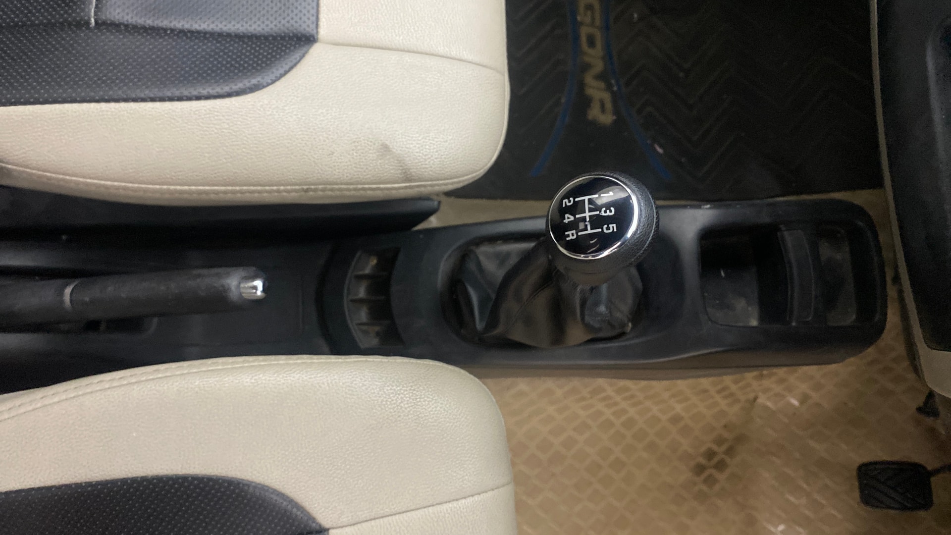 Used 2015 Maruti Suzuki 1000 Used 2015 Maruti Suzuki 1000
