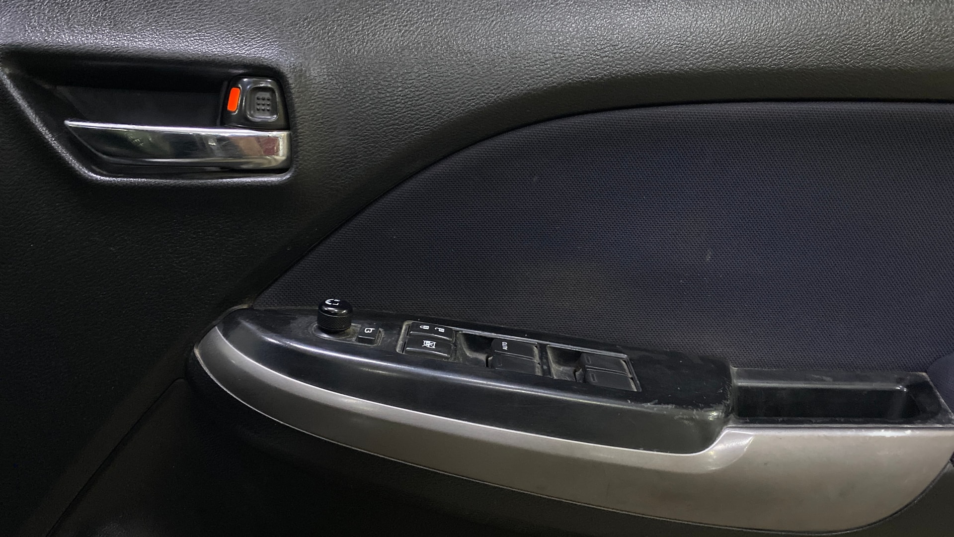 View 2021 Maruti Suzuki 1000 Base Variant Image 37 Used 2021 Maruti Suzuki 1000 Base Variant Image 37