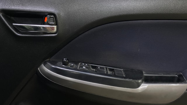 View Maruti Suzuki 1000 Image 37 Used Maruti Suzuki 1000 Image 37
