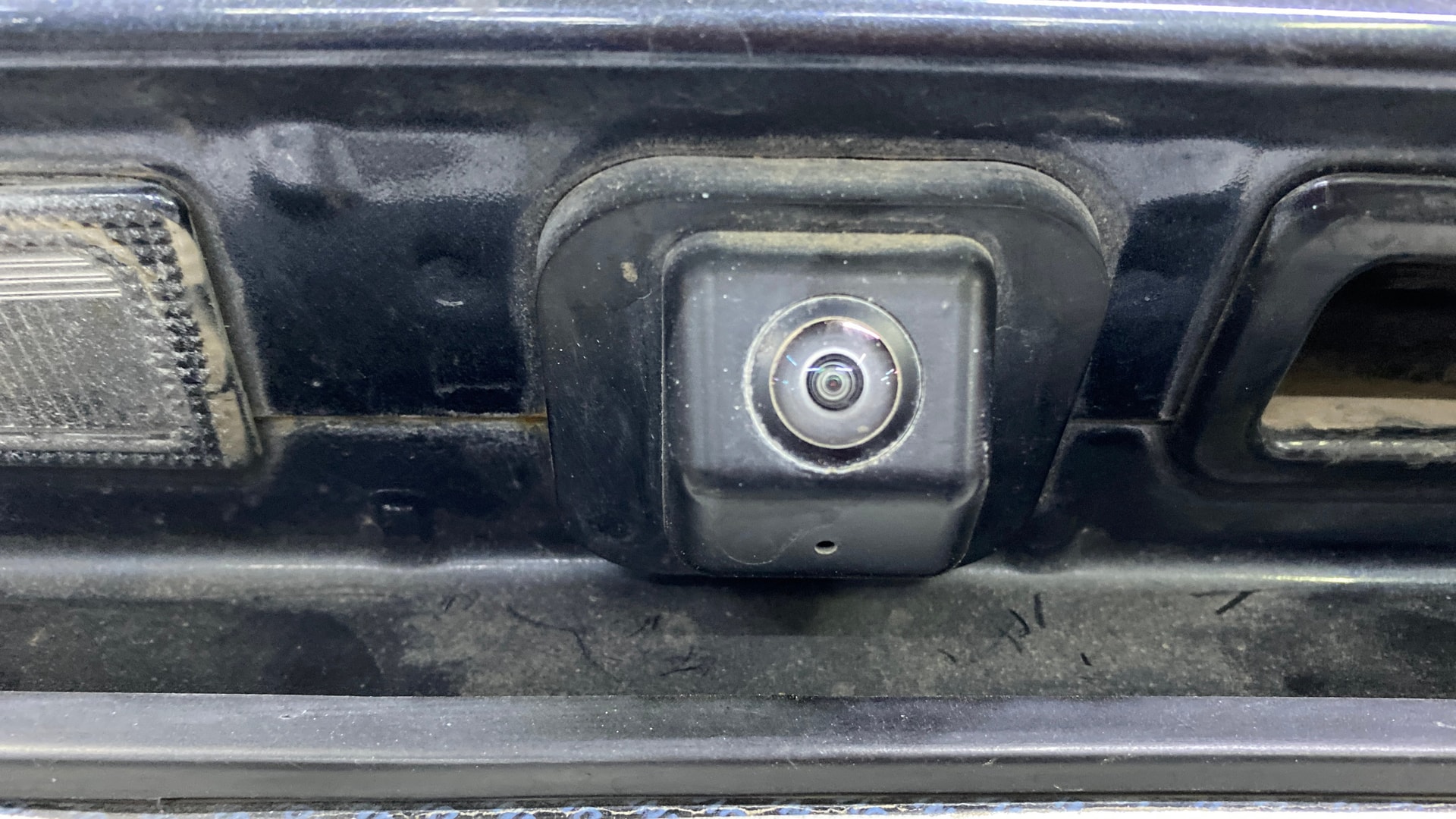 View 2022 Kia Carens Luxury Plus 1.4 DCT Petrol 7 STR Image 17 Used 2022 Kia Carens Luxury Plus 1.4 DCT Petrol 7 STR Image 17