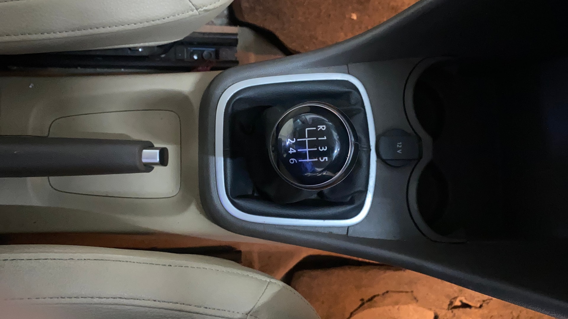 View 2020 Volkswagen Vento 1.0 L TSI Highline Petrol Image 38 Used 2020 Volkswagen Vento 1.0 L TSI Highline Petrol Image 38