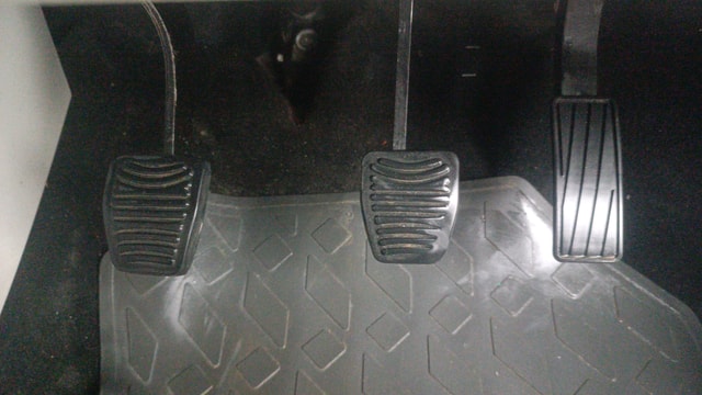 View Mahindra XUV300 Image 9 Used Mahindra XUV300 Image 9
