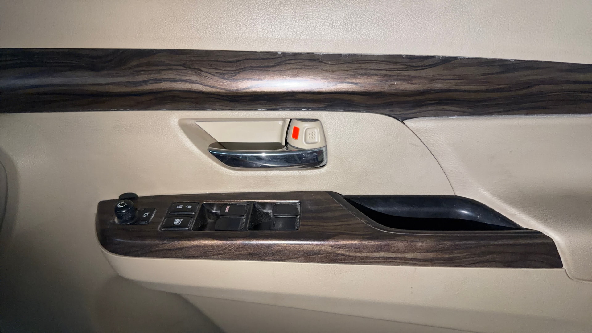 View 2021 Maruti Suzuki 1000 Base Variant Image 39 Used 2021 Maruti Suzuki 1000 Base Variant Image 39