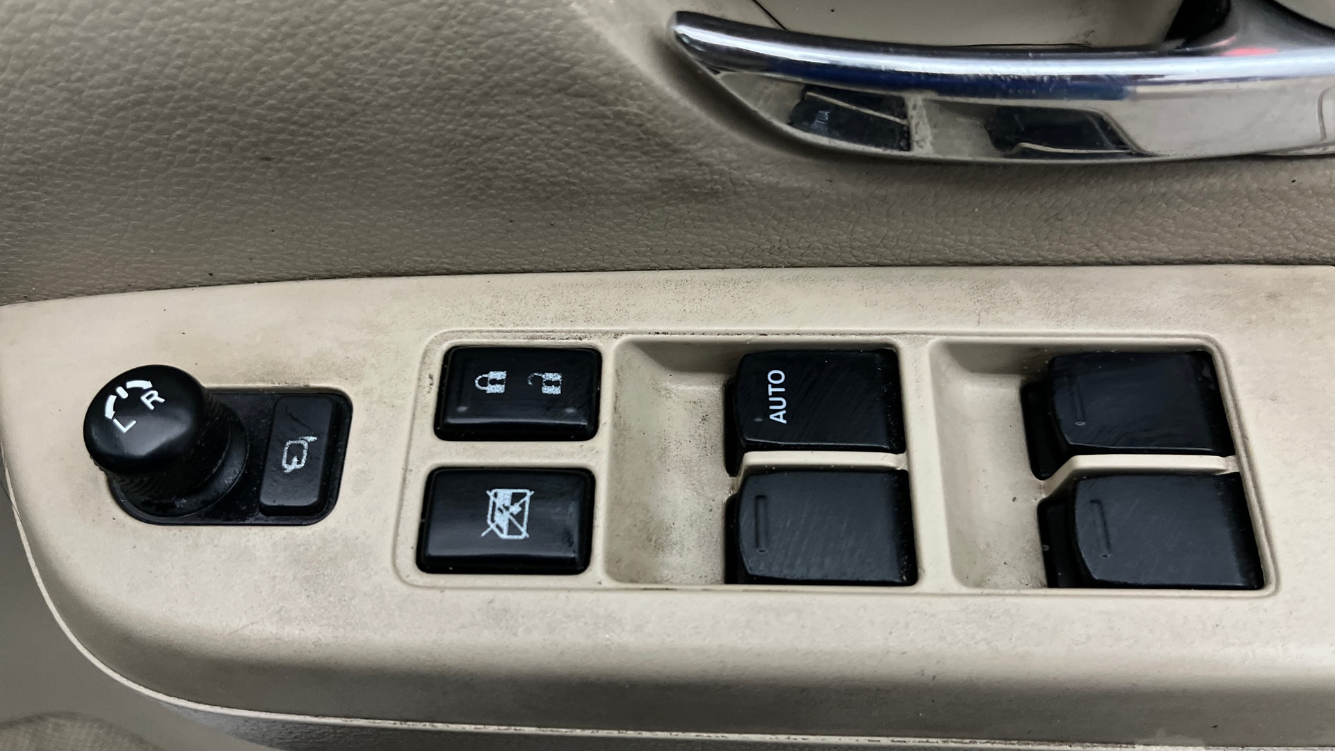 View 2019 Maruti Suzuki 1000 Base Variant Image 33 Used 2019 Maruti Suzuki 1000 Base Variant Image 33