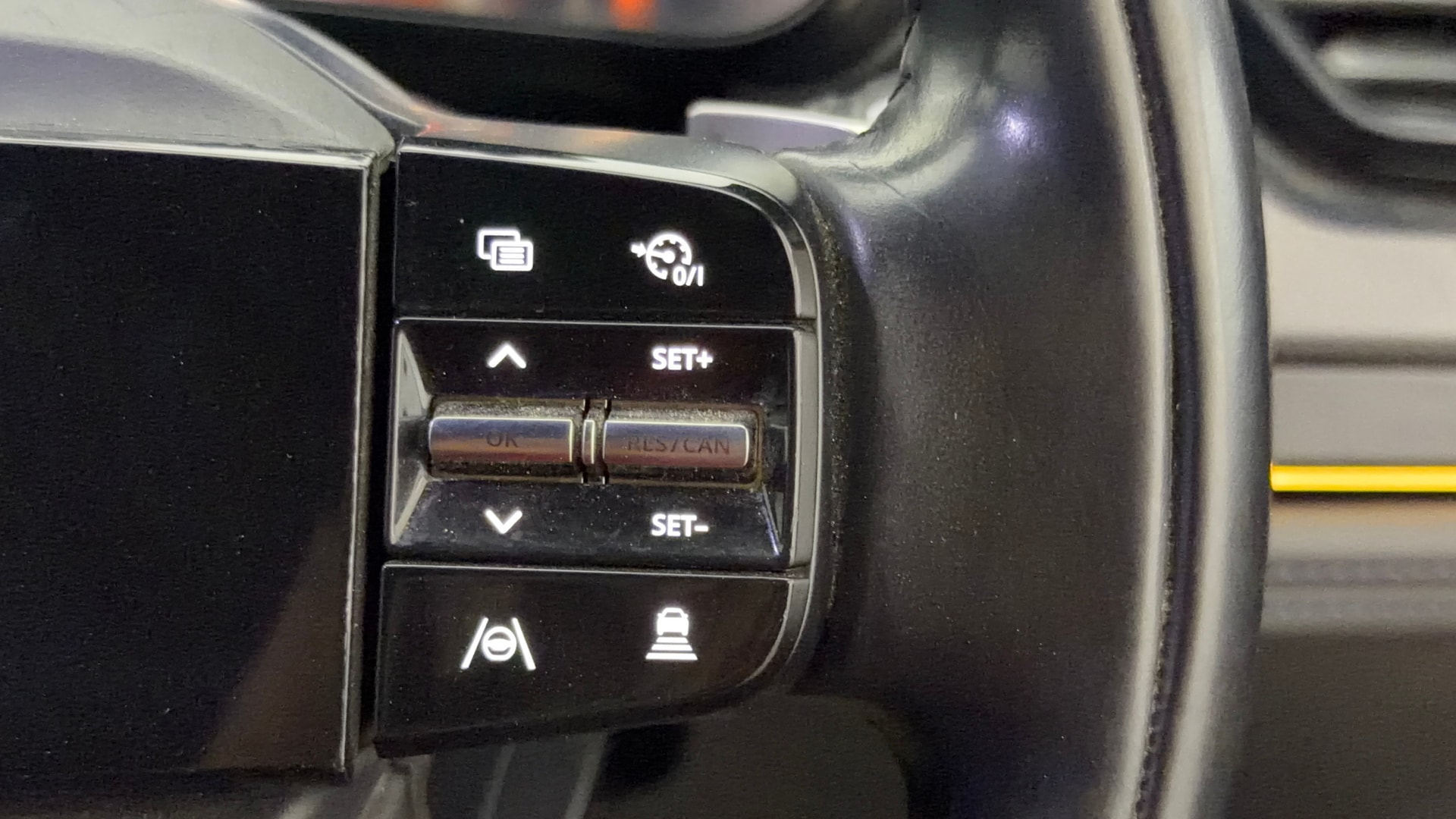 View 2023 Tata Harrier XE Image 3 Used 2023 Tata Harrier XE Image 3