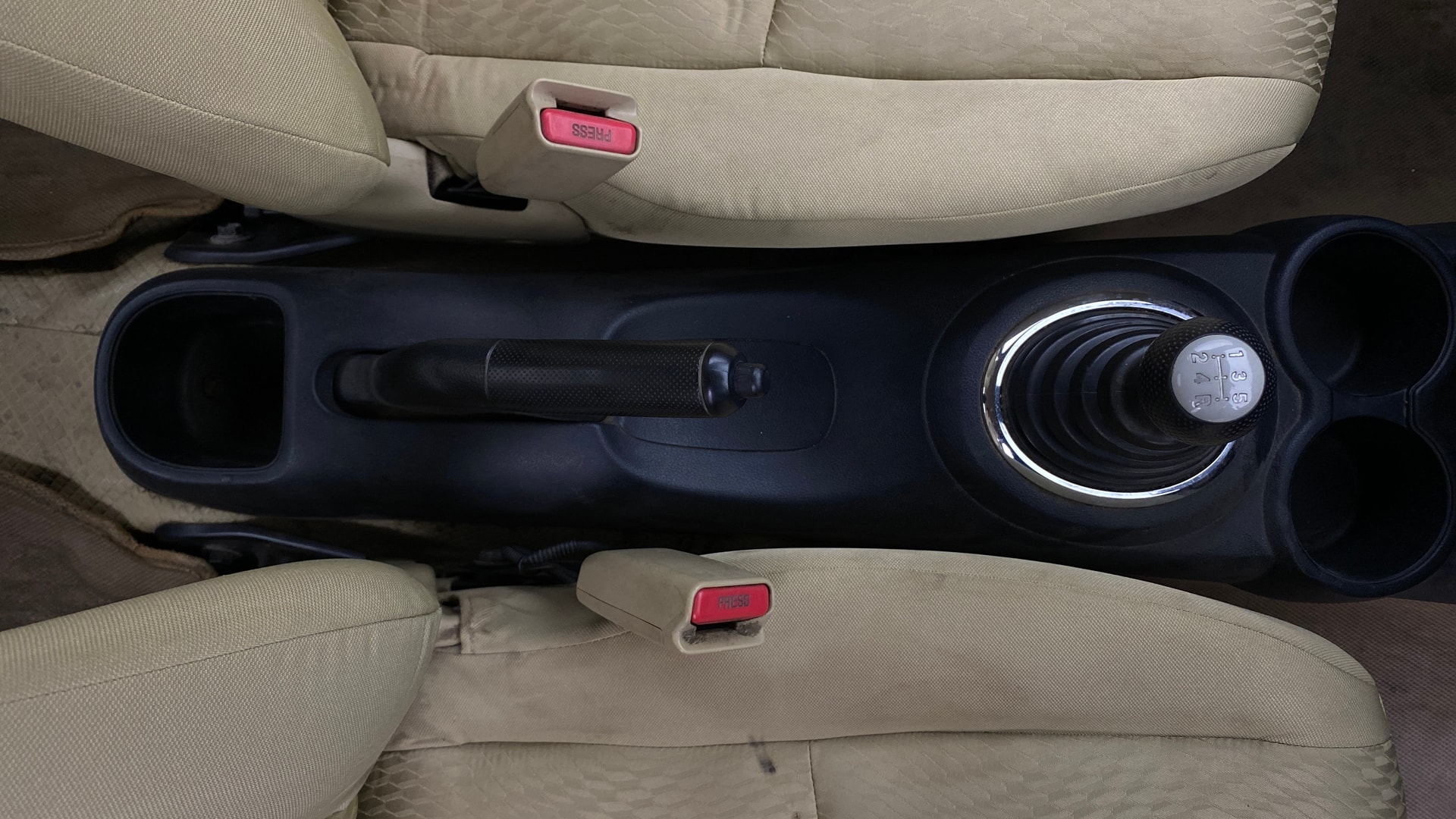 View 2014 Honda Amaze E MT Petrol BS IV Image 38 Used 2014 Honda Amaze E MT Petrol BS IV Image 38