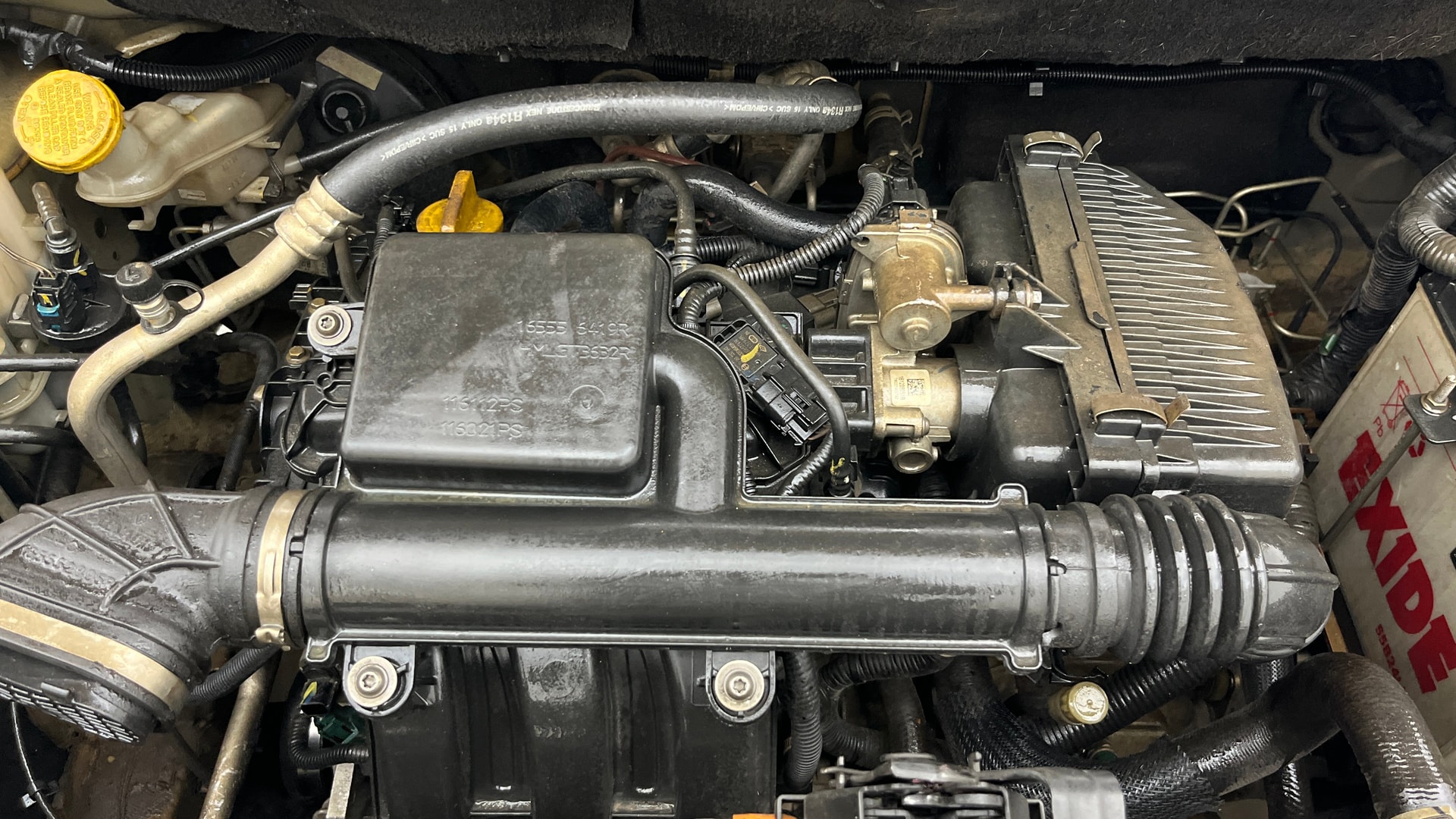 View 2022 Renault Triber RXZ Image 43 Used 2022 Renault Triber RXZ Image 43