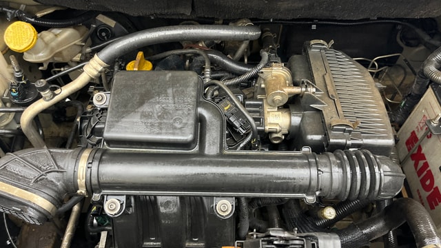 View Renault Triber Image 43 Used Renault Triber Image 43