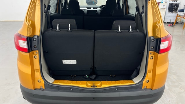 View Renault Triber Image 10 Used Renault Triber Image 10