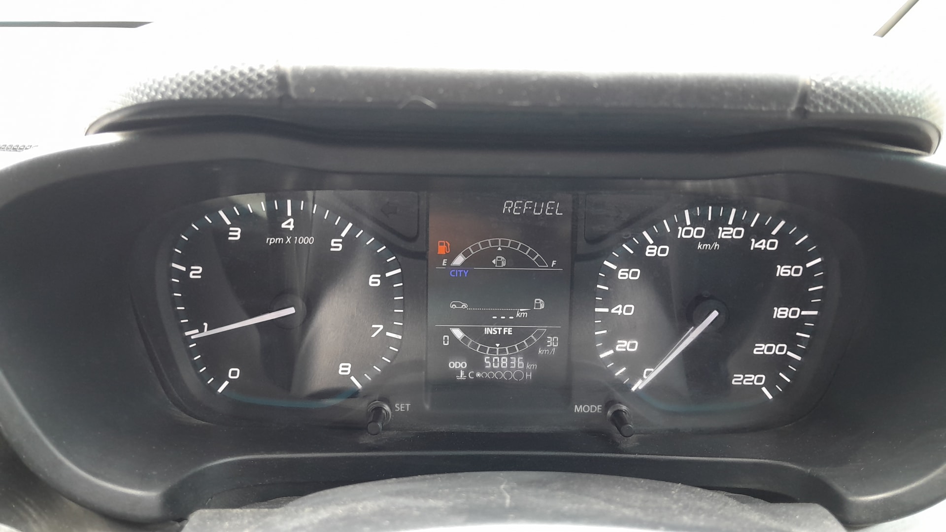 View 2021 Tata Altroz XE Petrol Image 34 Used 2021 Tata Altroz XE Petrol Image 34