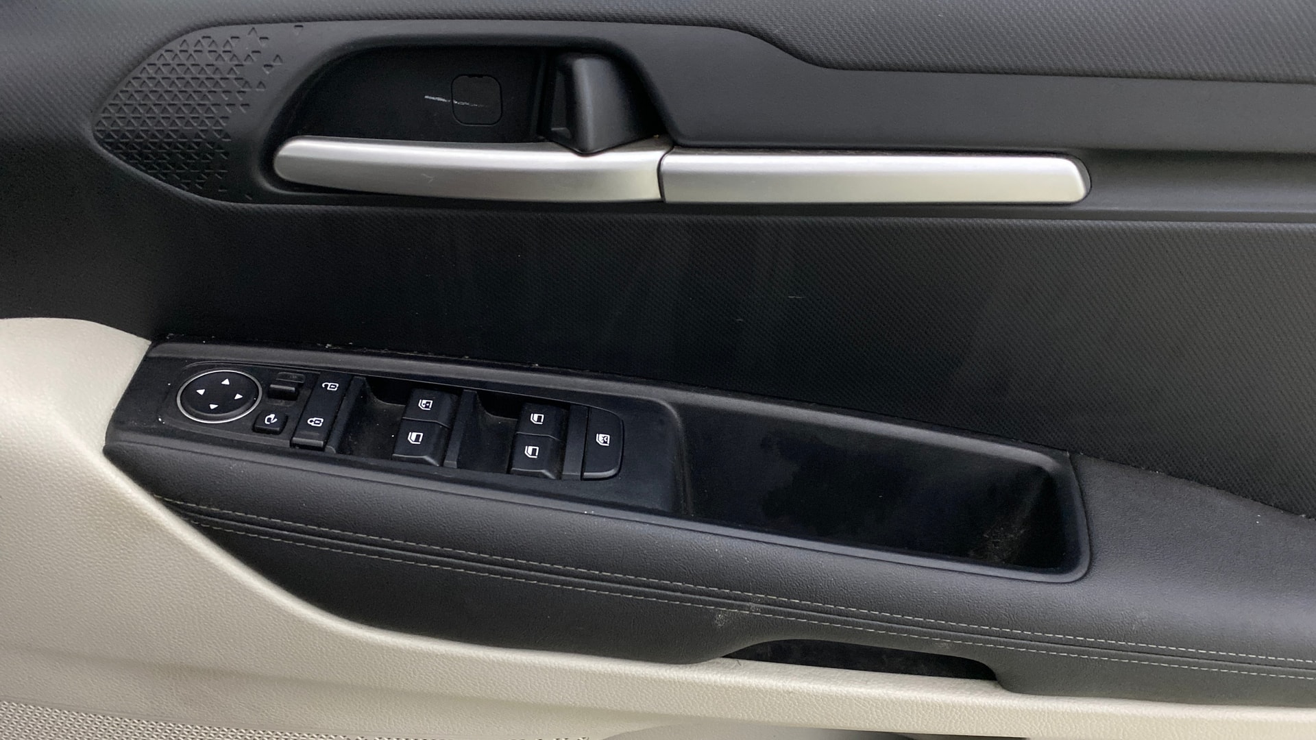 Used 2023 Kia Sonet Used 2023 Kia Sonet