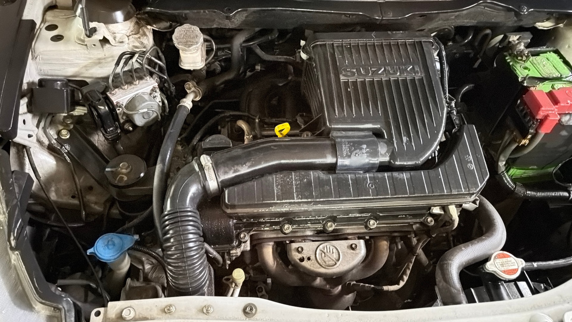 View 2017 Maruti Suzuki 1000 Base Variant Image 3 Used 2017 Maruti Suzuki 1000 Base Variant Image 3
