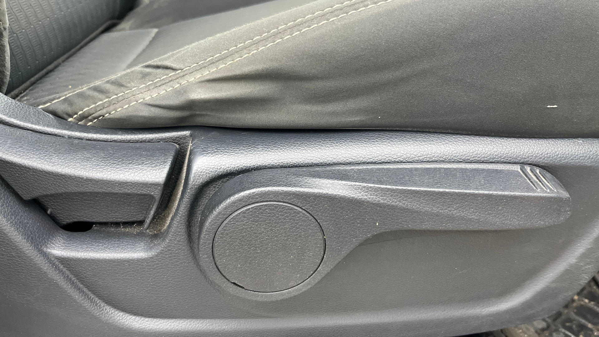 Used 2019 Mahindra XUV300 Used 2019 Mahindra XUV300