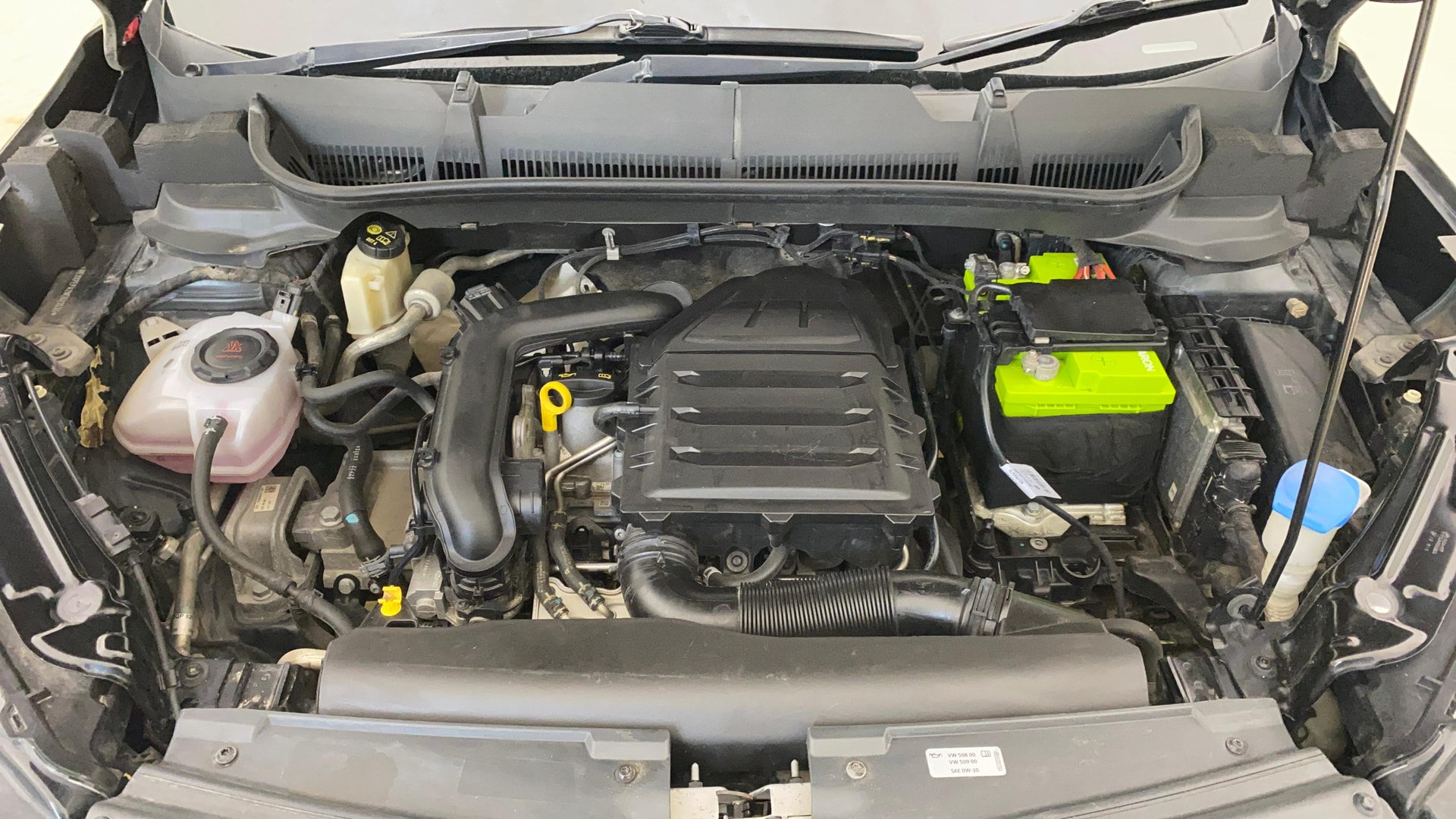 View 2022 Skoda Kushaq Ambition 1.0 TSI AT Image 42 Used 2022 Skoda Kushaq Ambition 1.0 TSI AT Image 42