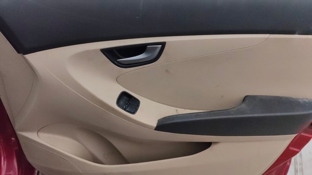View Hyundai EON Image 32 Used Hyundai EON Image 32