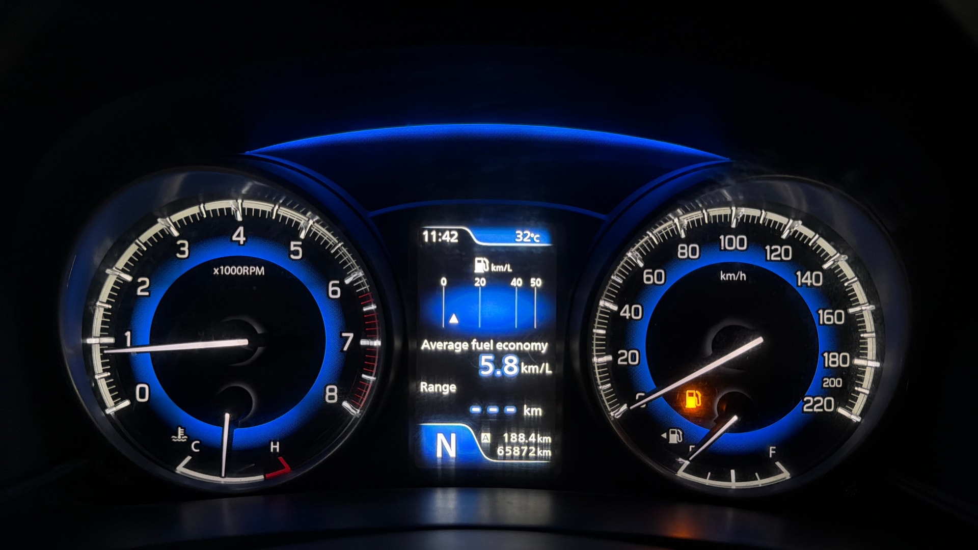 View 2016 Maruti Suzuki 1000 Base Variant Image 34 Used 2016 Maruti Suzuki 1000 Base Variant Image 34