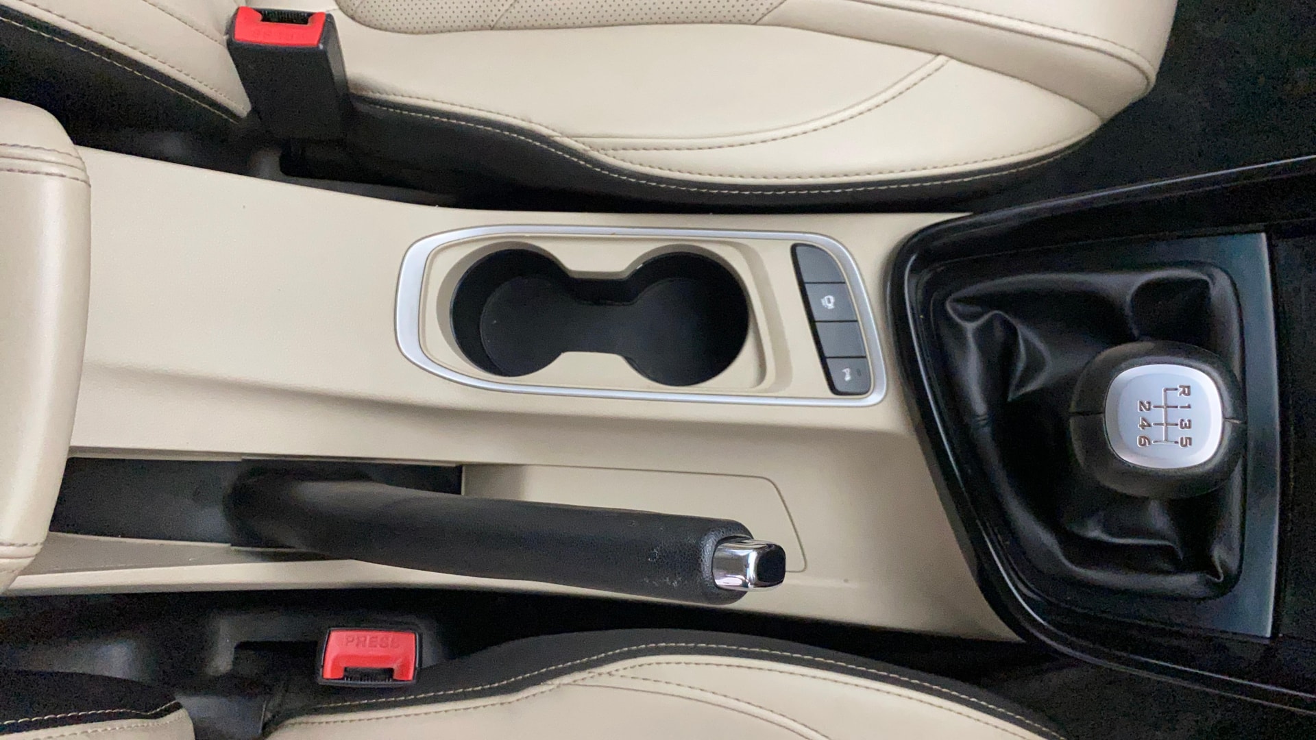 View 2021 MG Hector Sharp Diesel Image 43 Used 2021 MG Hector Sharp Diesel Image 43