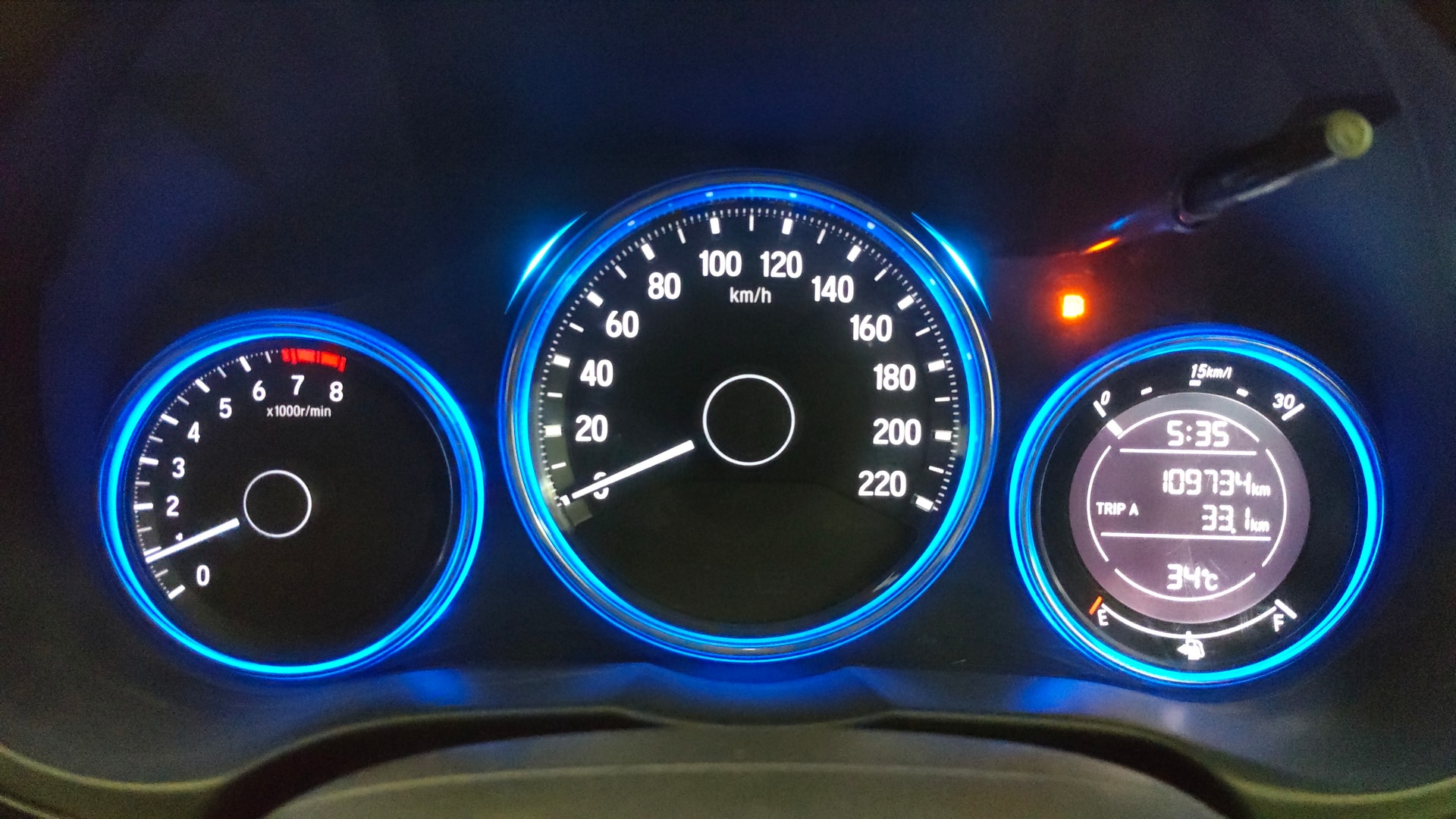 View 2016 Honda City ZX MT Diesel Anniversary Edition Image 35 Used 2016 Honda City ZX MT Diesel Anniversary Edition Image 35