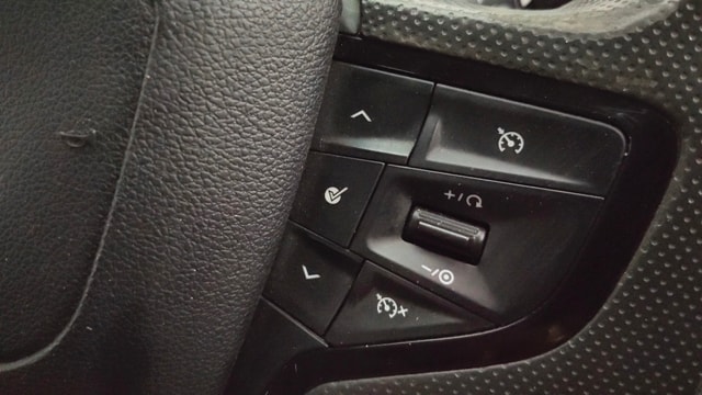 View Tata Harrier Image 3 Used Tata Harrier Image 3