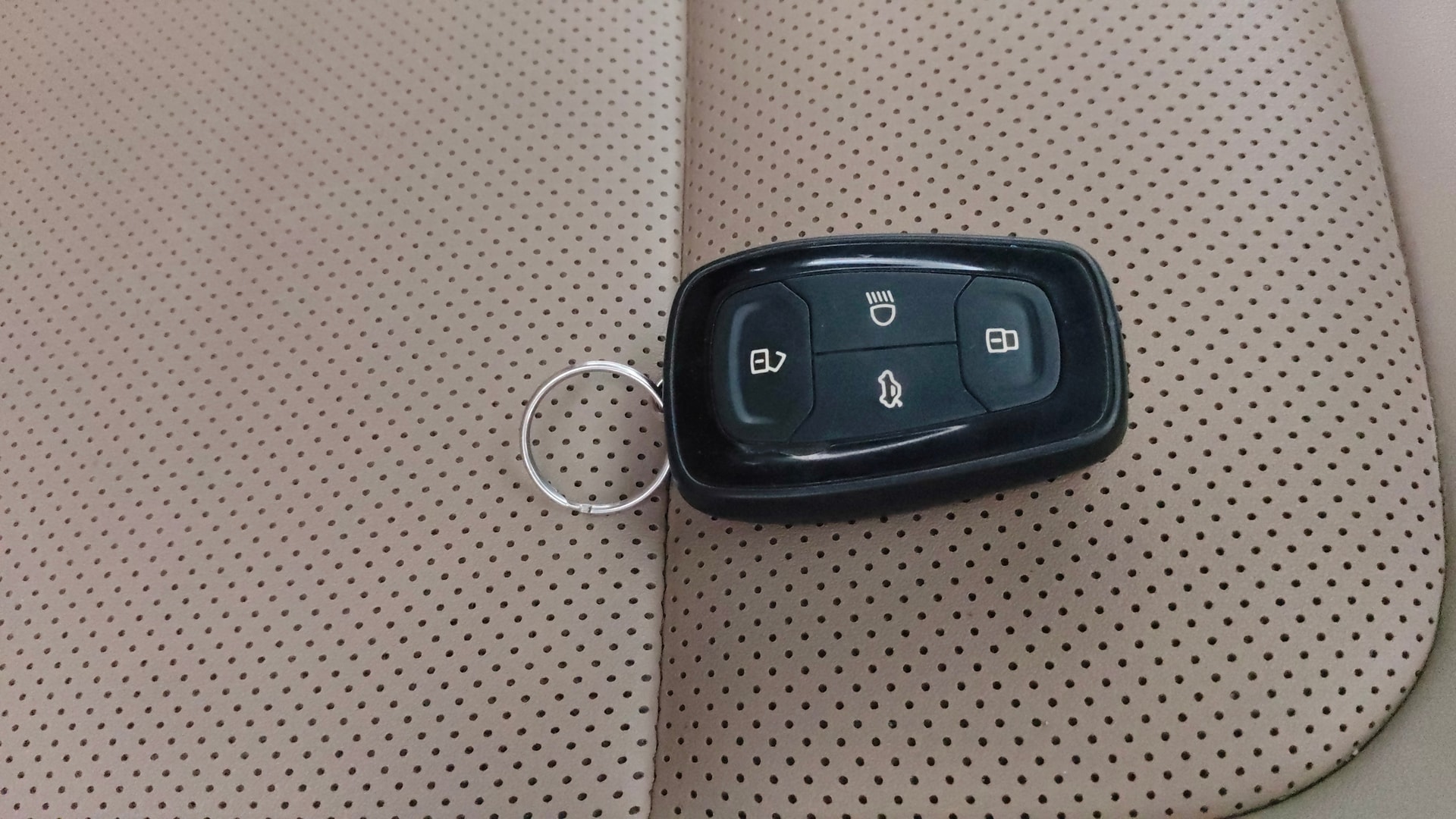 View 2022 Tata Harrier XE Image 29 Used 2022 Tata Harrier XE Image 29