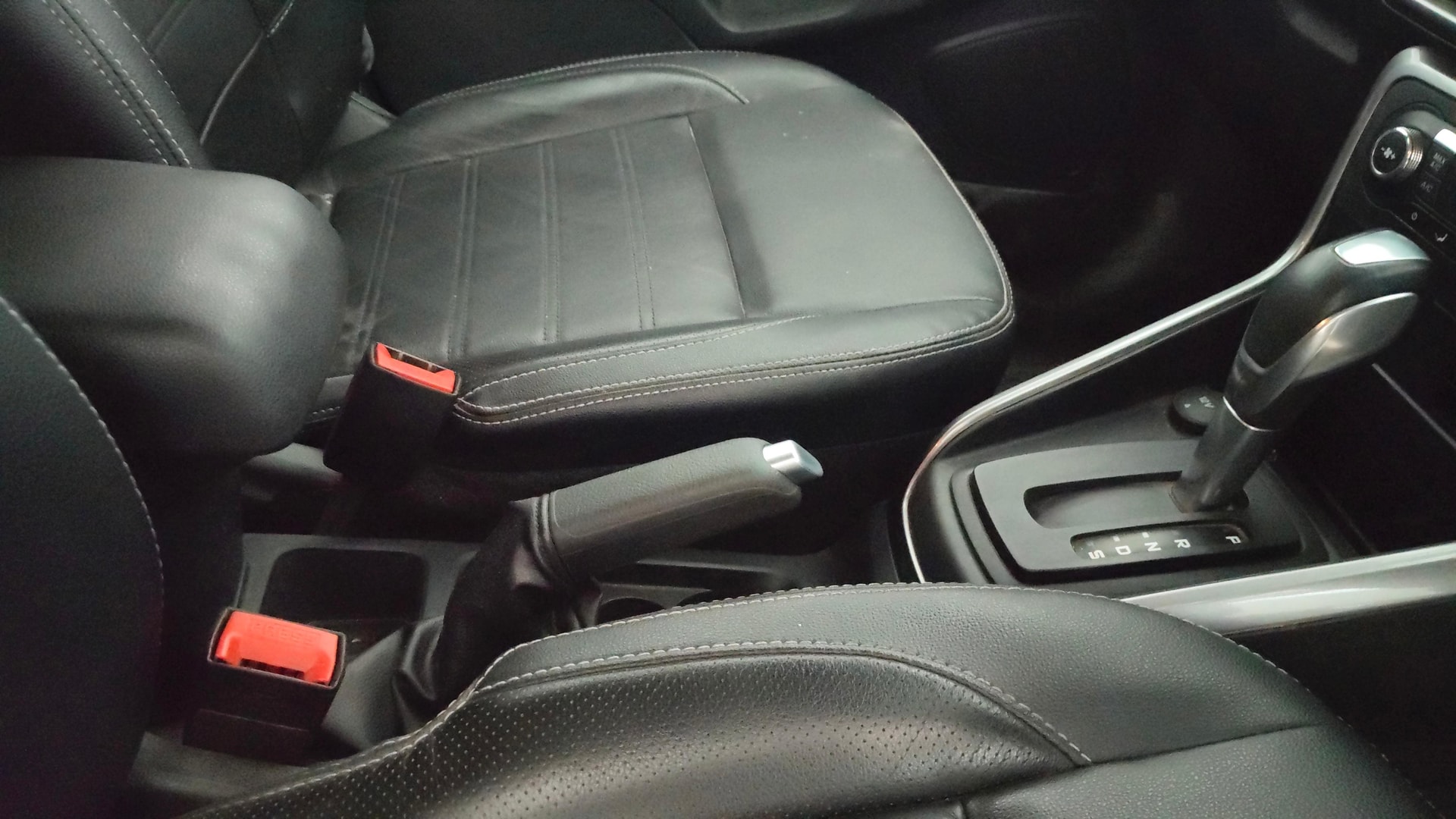 View 2019 Ford EcoSport 1.5 TDCi Diesel Ambiente BS IV Image 39 Used 2019 Ford EcoSport 1.5 TDCi Diesel Ambiente BS IV Image 39