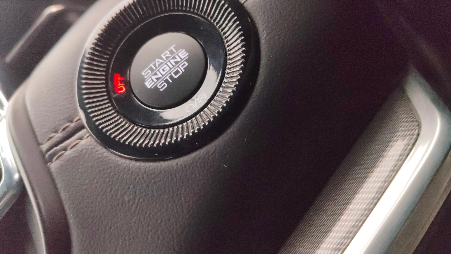 View 2021 Jeep Compass S (O) 1.4 Petrol DDCT Image 36 Used 2021 Jeep Compass S (O) 1.4 Petrol DDCT Image 36