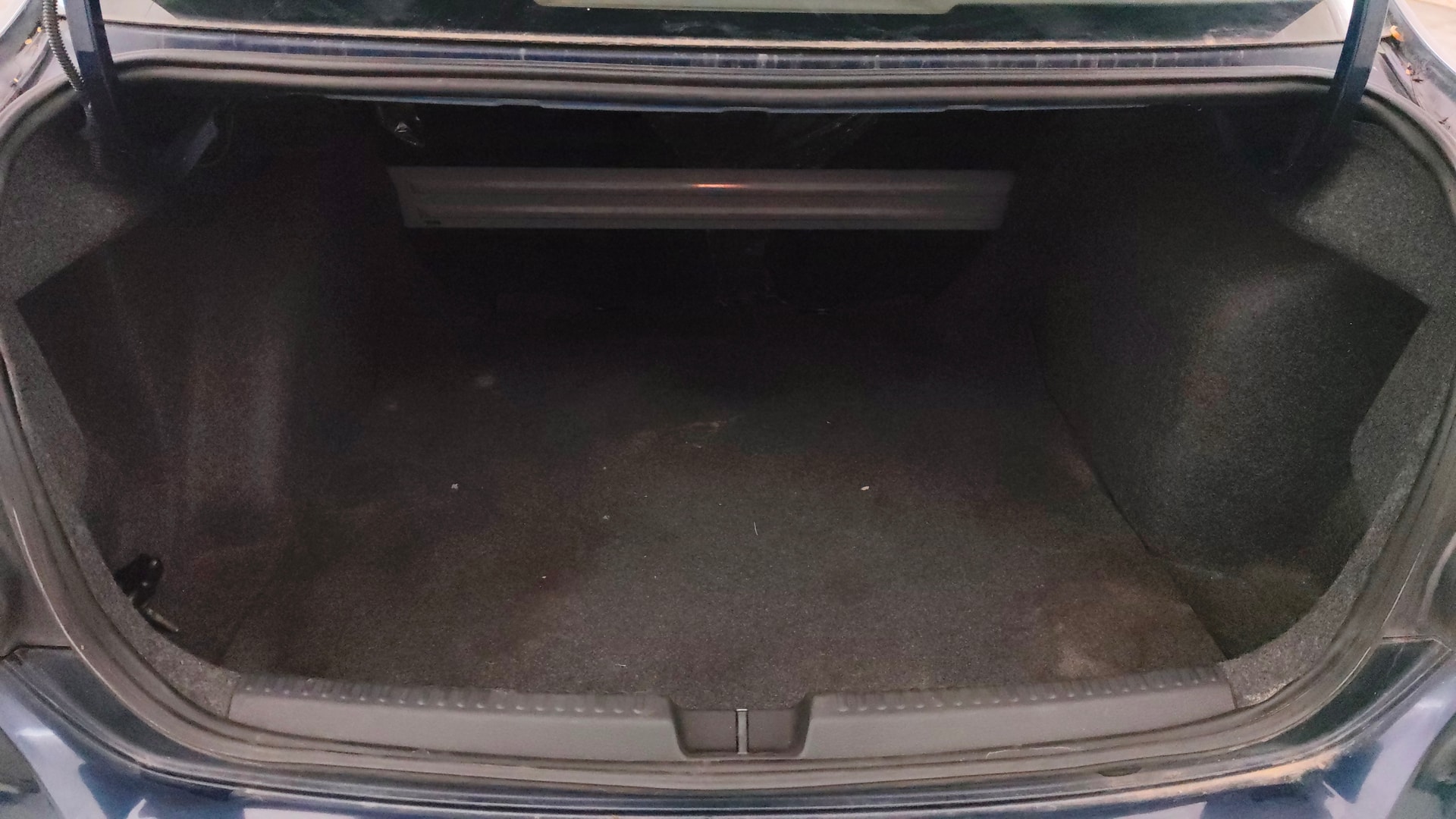 View 2015 Volkswagen Vento 1.2 L TSI Comfortline Petrol AT Image 10 Used 2015 Volkswagen Vento 1.2 L TSI Comfortline Petrol AT Image 10