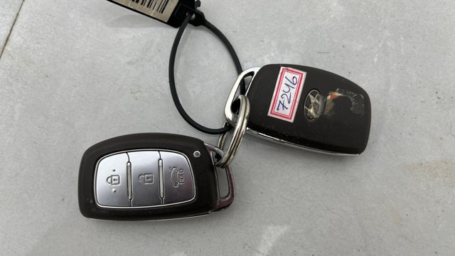 View Hyundai Xcent Image 28 Used Hyundai Xcent Image 28