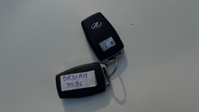View Mahindra XUV300 Image 29 Used Mahindra XUV300 Image 29