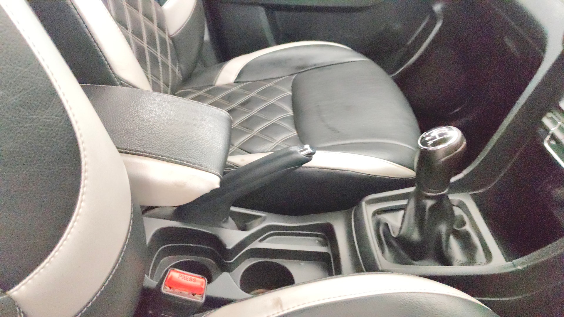 View 2019 Maruti Suzuki 1000 Base Variant Image 40 Used 2019 Maruti Suzuki 1000 Base Variant Image 40