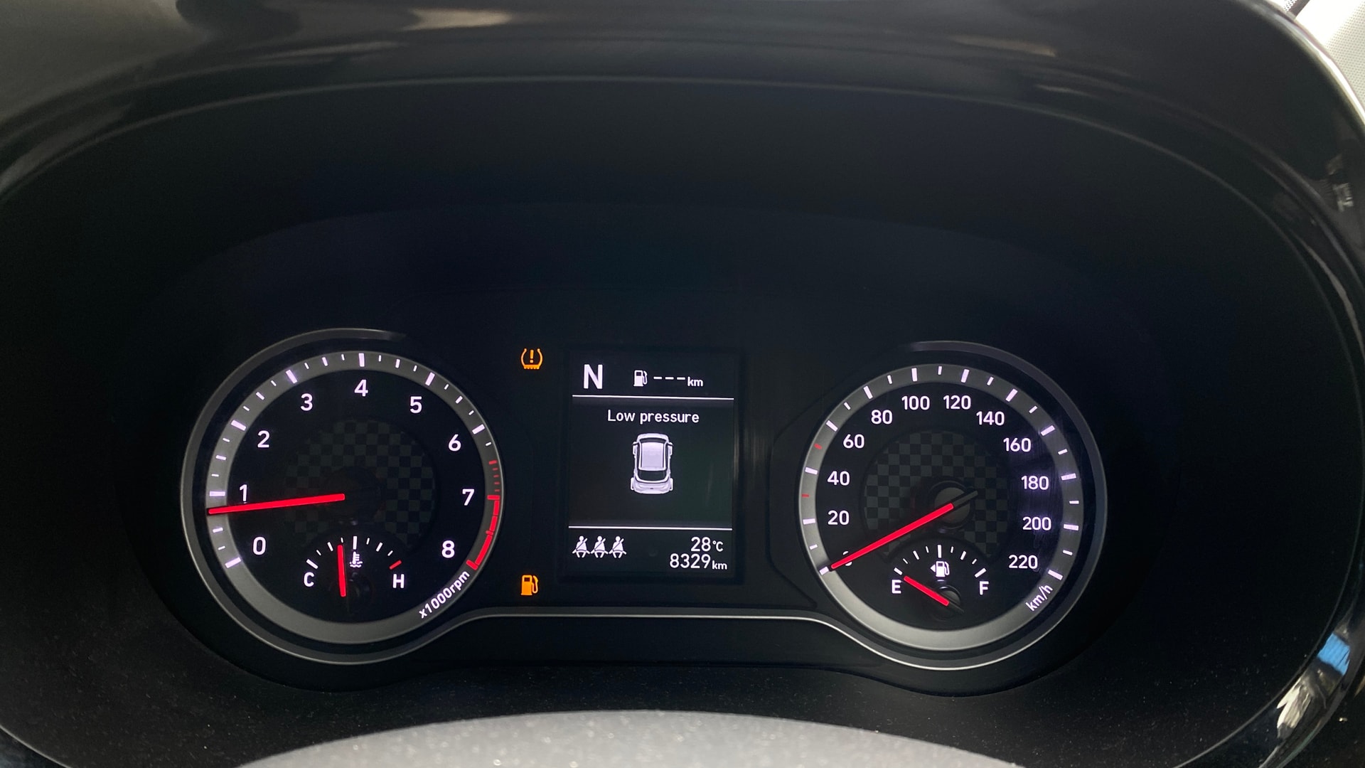View 2023 Hyundai Grand i10 Nios Sportz Petrol AMT Image 34 Used 2023 Hyundai Grand i10 Nios Sportz Petrol AMT Image 34