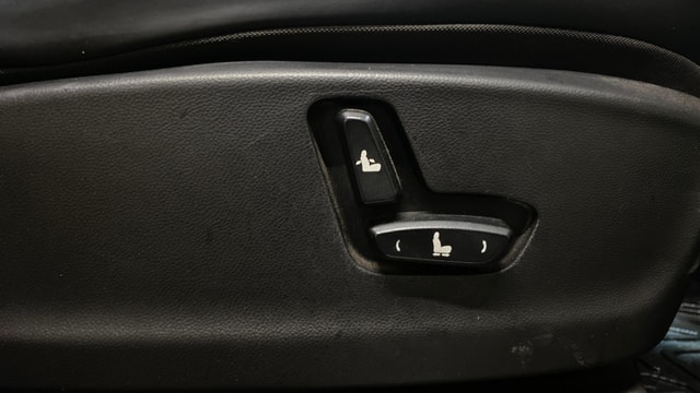 View MG Hector Image 11 Used MG Hector Image 11