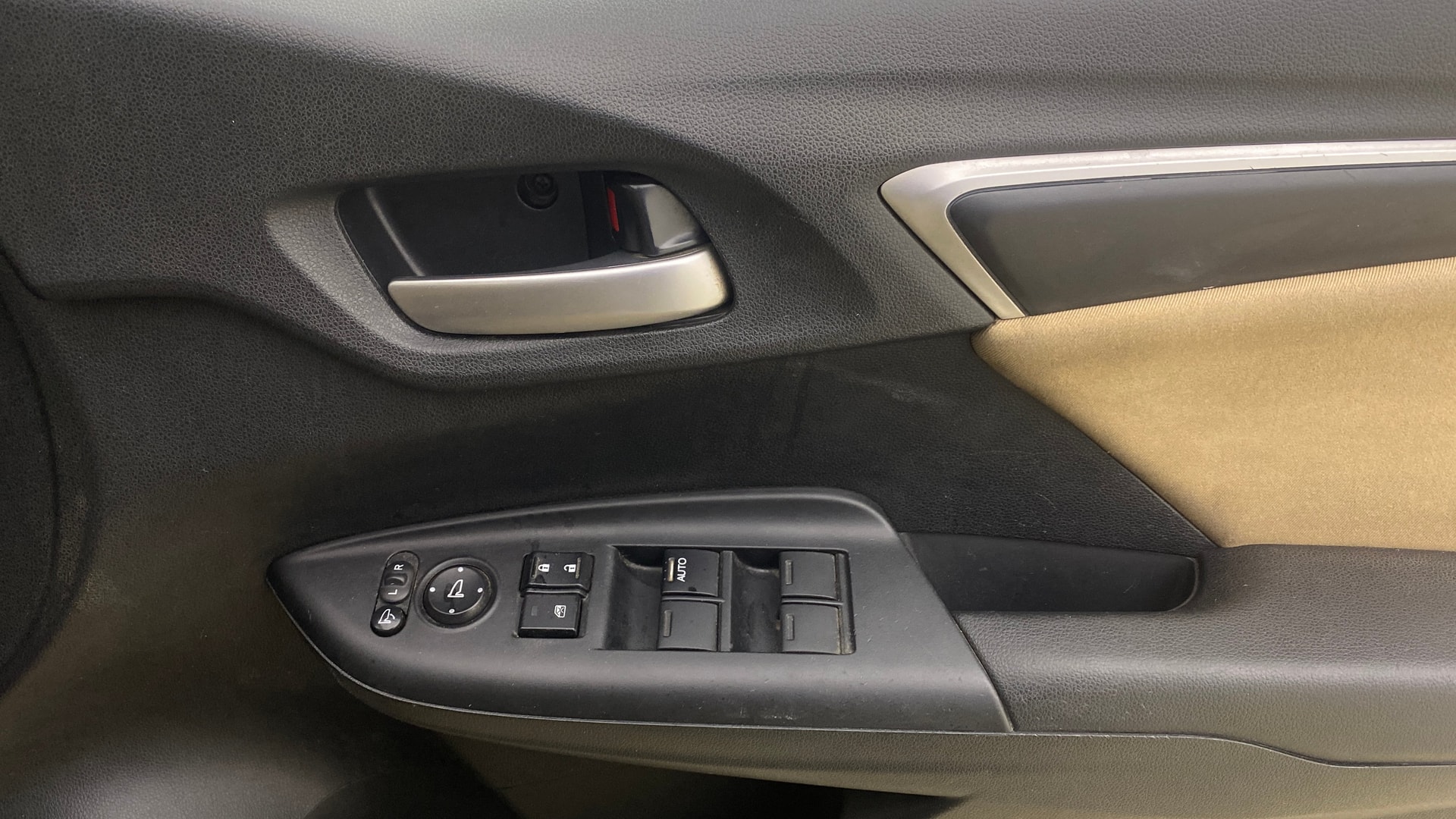 View 2018 Honda Jazz E MT Diesel Image 33 Used 2018 Honda Jazz E MT Diesel Image 33