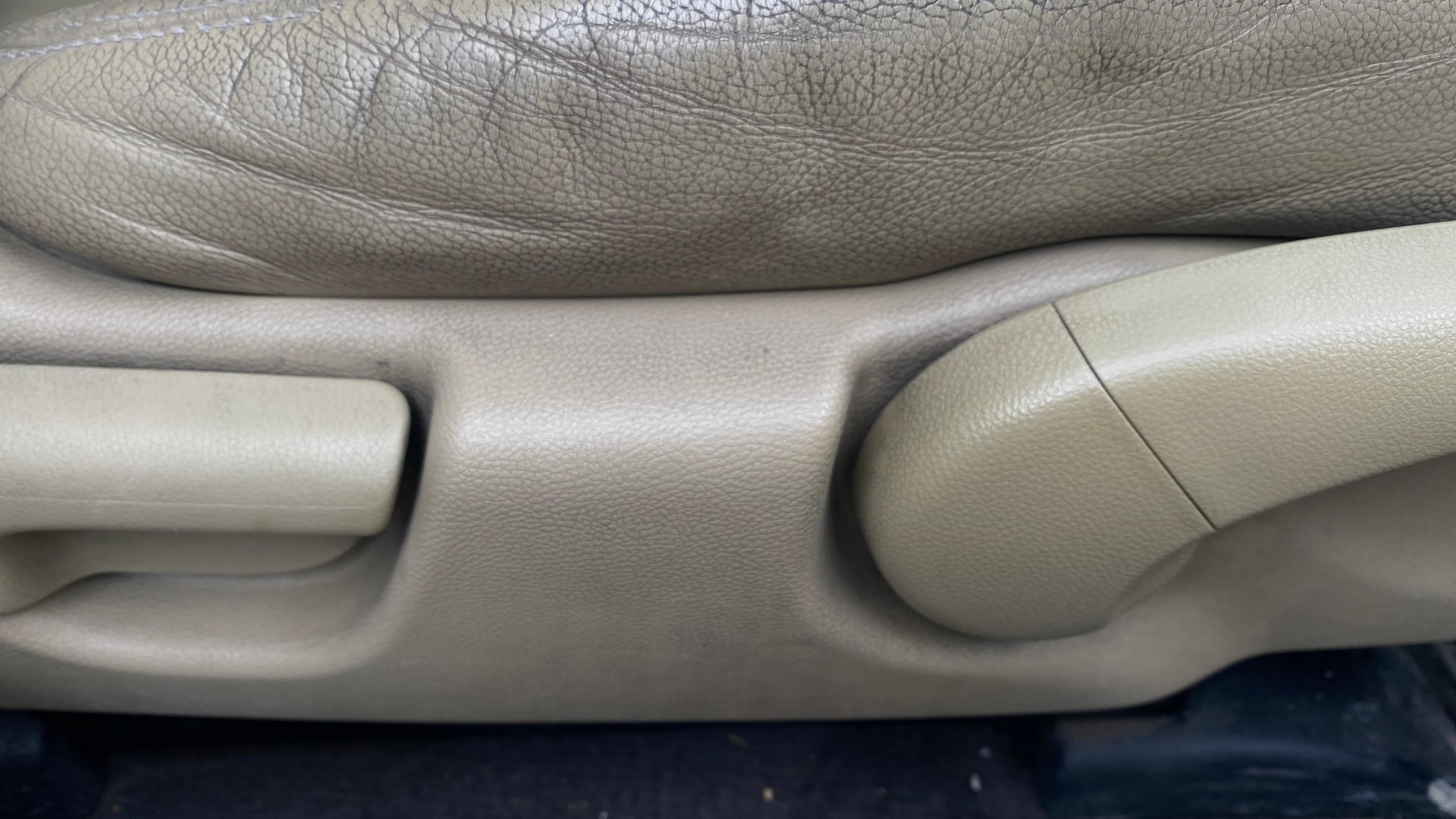 View 2013 Honda City ZX MT Diesel Anniversary Edition Image 18 Used 2013 Honda City ZX MT Diesel Anniversary Edition Image 18