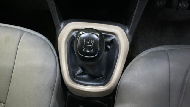 View Hyundai Xcent Image 44 Used Hyundai Xcent Image 44