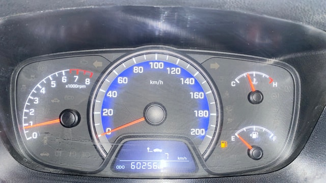 View Hyundai Xcent Image 22 Used Hyundai Xcent Image 22