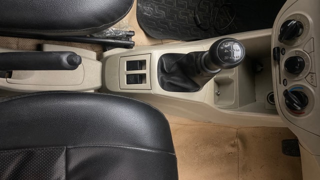 View Maruti Suzuki 1000 Image 38 Used Maruti Suzuki 1000 Image 38