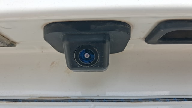 View Kia Carens Image 17 Used Kia Carens Image 17