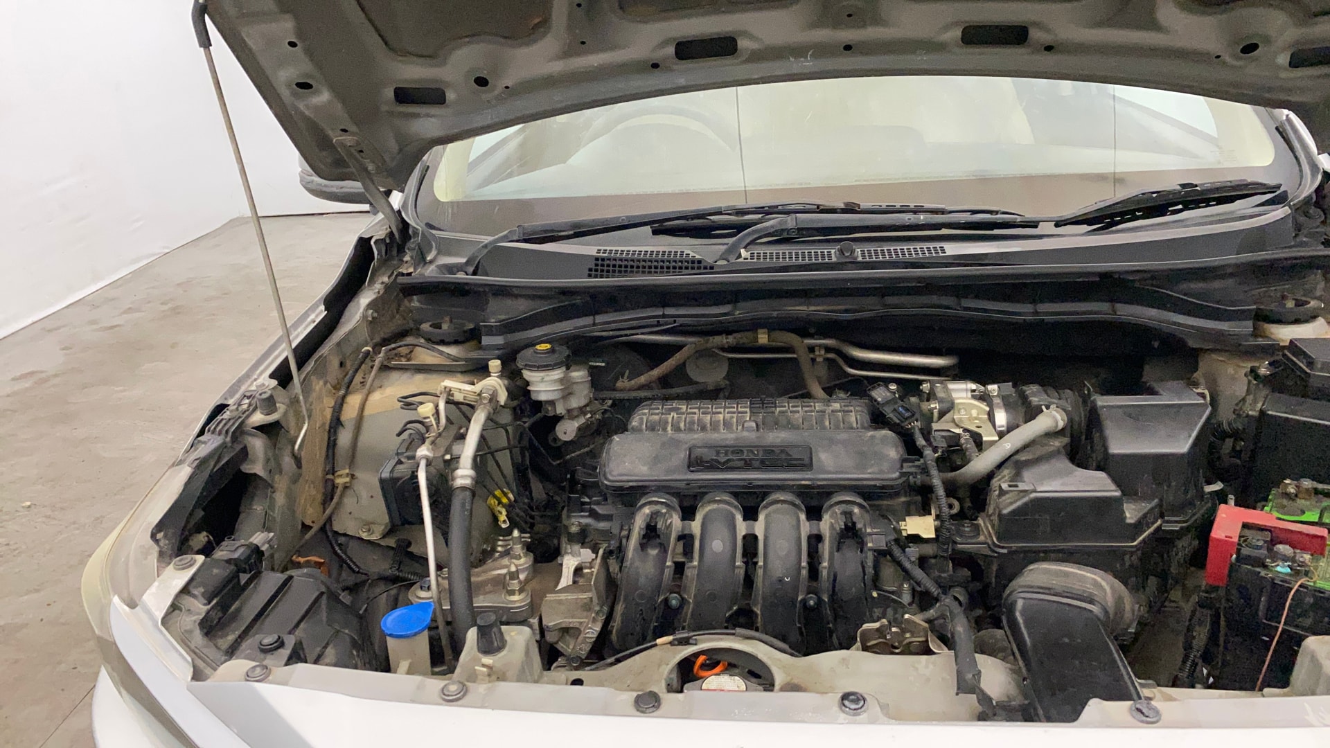 View 2018 Honda Amaze E MT Petrol BS IV Image 27 Used 2018 Honda Amaze E MT Petrol BS IV Image 27