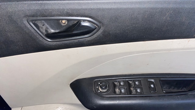 View Renault Triber Image 37 Used Renault Triber Image 37