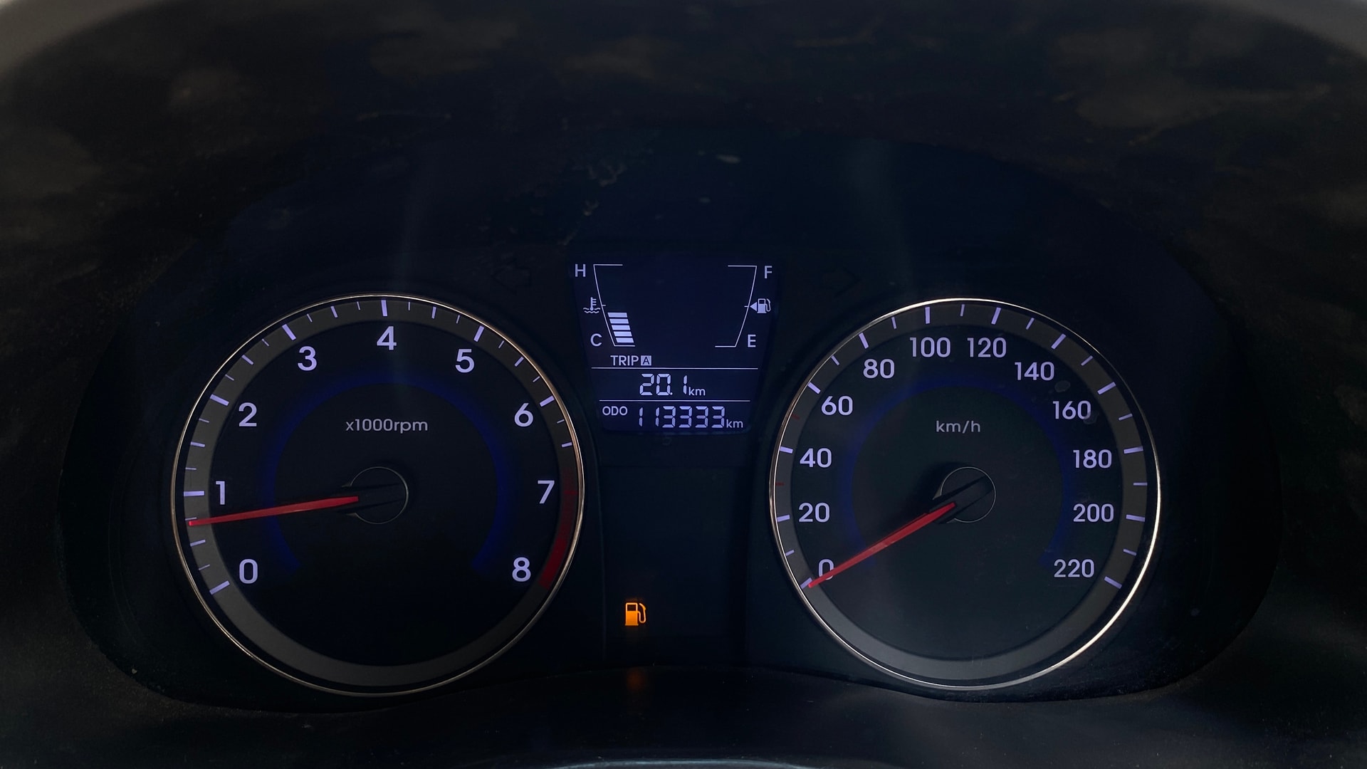 View 2014 Hyundai Fluidic Verna 1.6 VTVT SX Image 21 Used 2014 Hyundai Fluidic Verna 1.6 VTVT SX Image 21