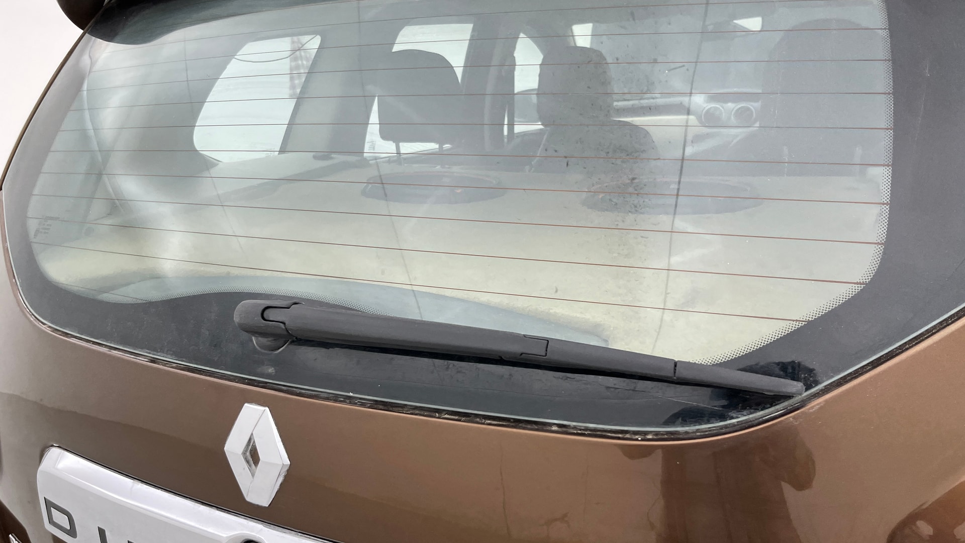 View 2014 Renault Duster Diesel 85PS STD Image 23 Used 2014 Renault Duster Diesel 85PS STD Image 23